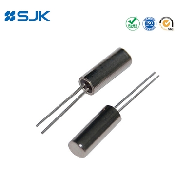 kupować 3 x 8 mm przez dziurę kryształowy rezonator o częstotliwości 32.768KHz 12.5pF ± 20ppm -20~+70°C produkcja online